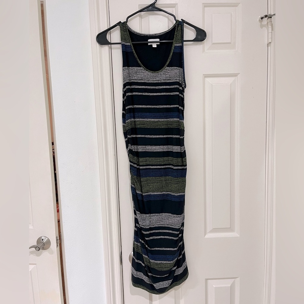 a:glow maternity dress, size small